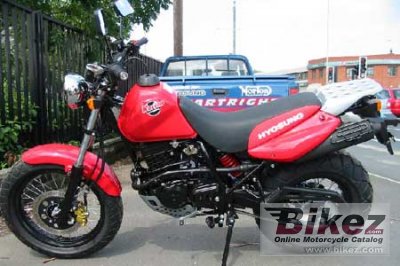 2004 Hyosung RT 125 Karion photo
